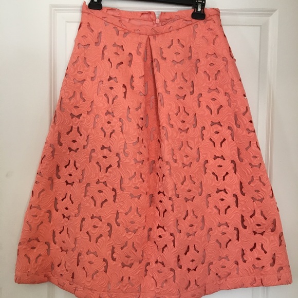 Oasis Dresses & Skirts - Laser cut peach/pink skirt- NWOT